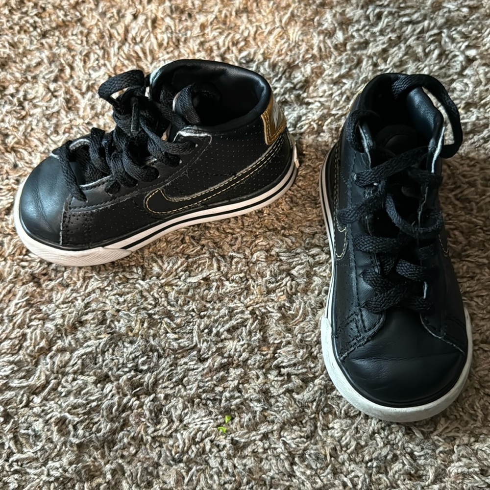6c Nike shoes